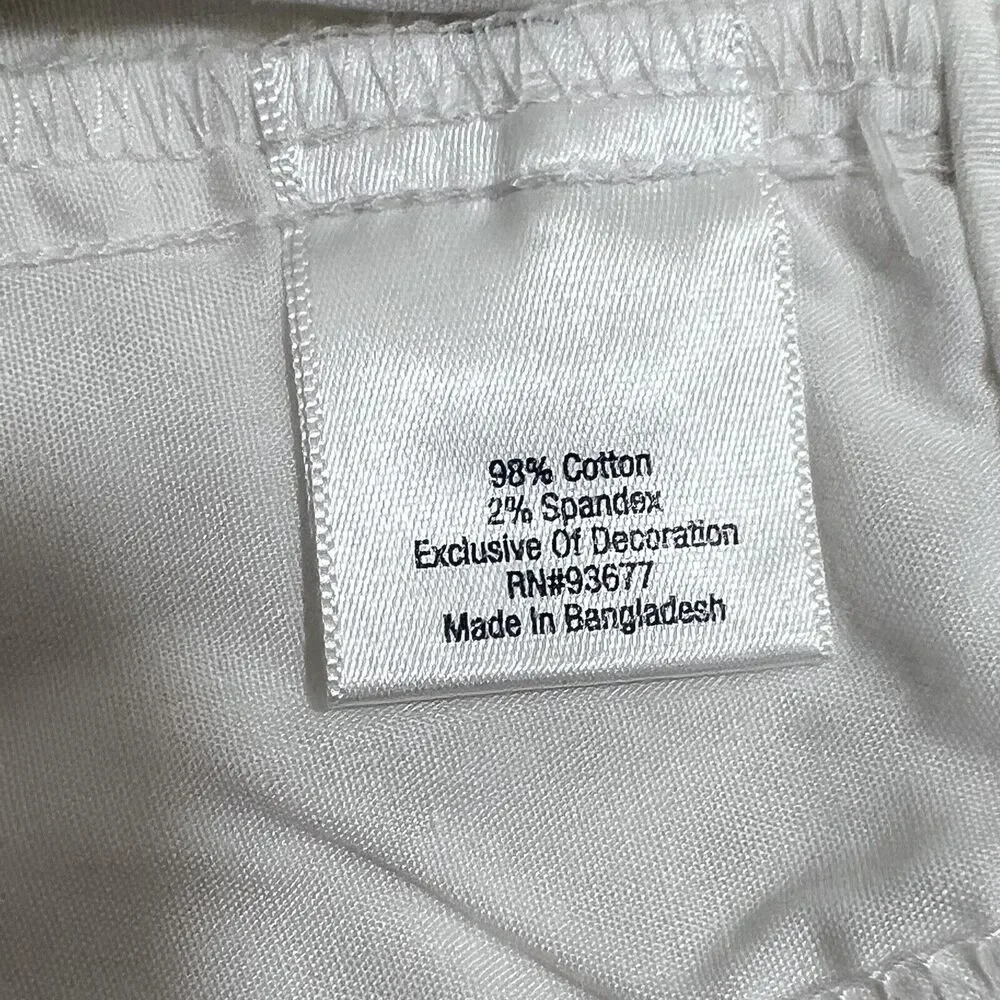 St. John's Bay Women's 14 White Yellow Lemon Pattern 5" Inseam Flat Front Shorts - Picture 5 of 12